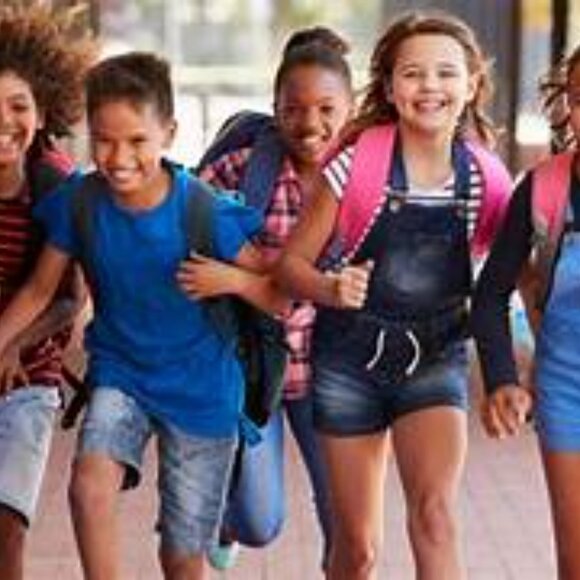 Let's Go Back 2 Skool: Posh Party Live Host - Picture 10 of 11